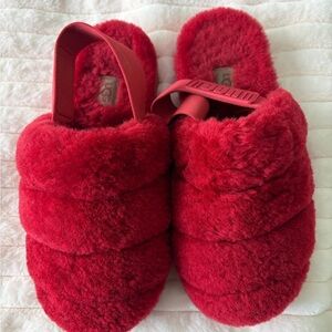 UGG Women's Vibrant Red Fluffy Slippers